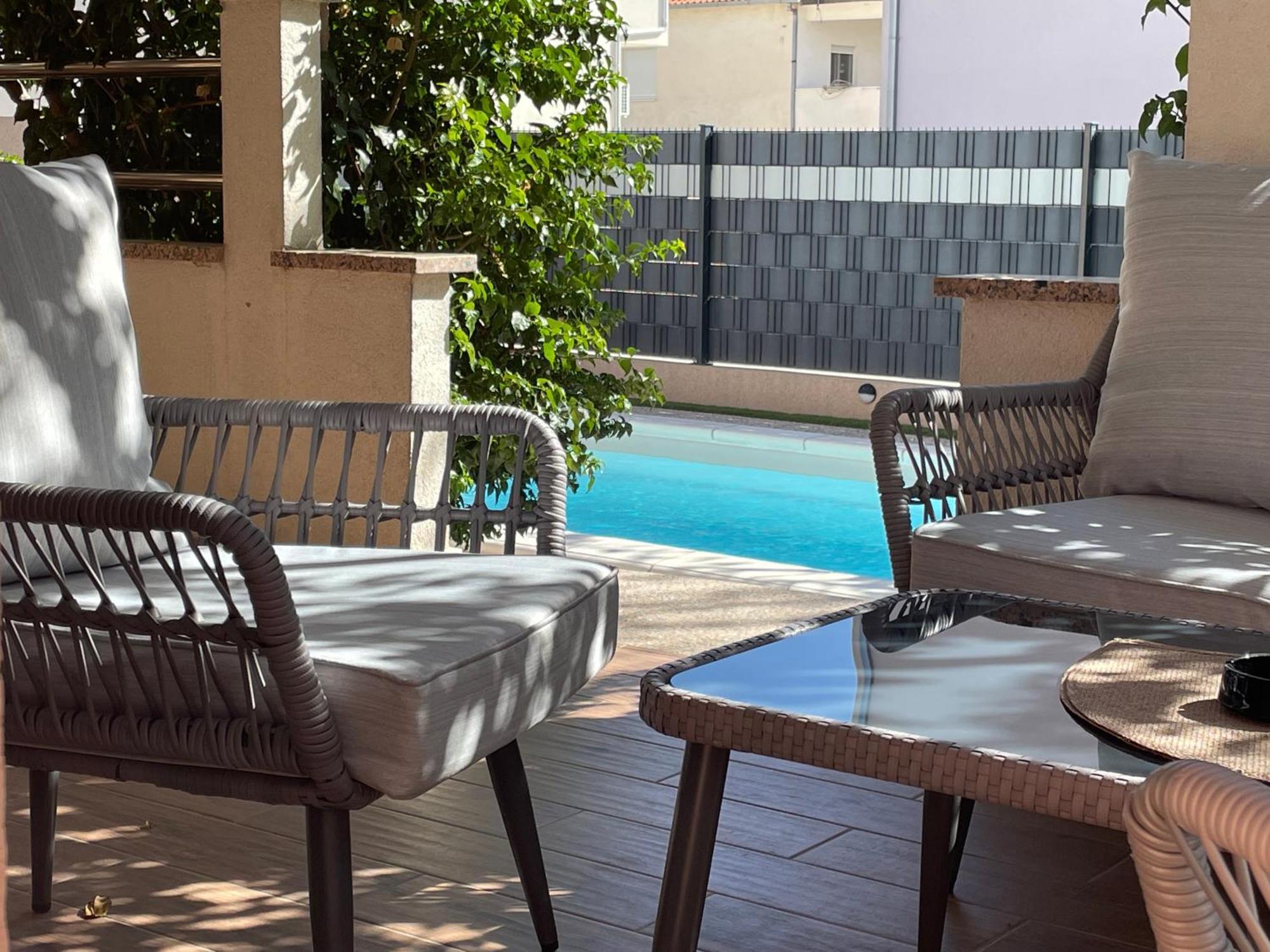 Kaštela Villa Andrijana - Exclusively Yours - Family Getaway With Private Pool מראה חיצוני תמונה