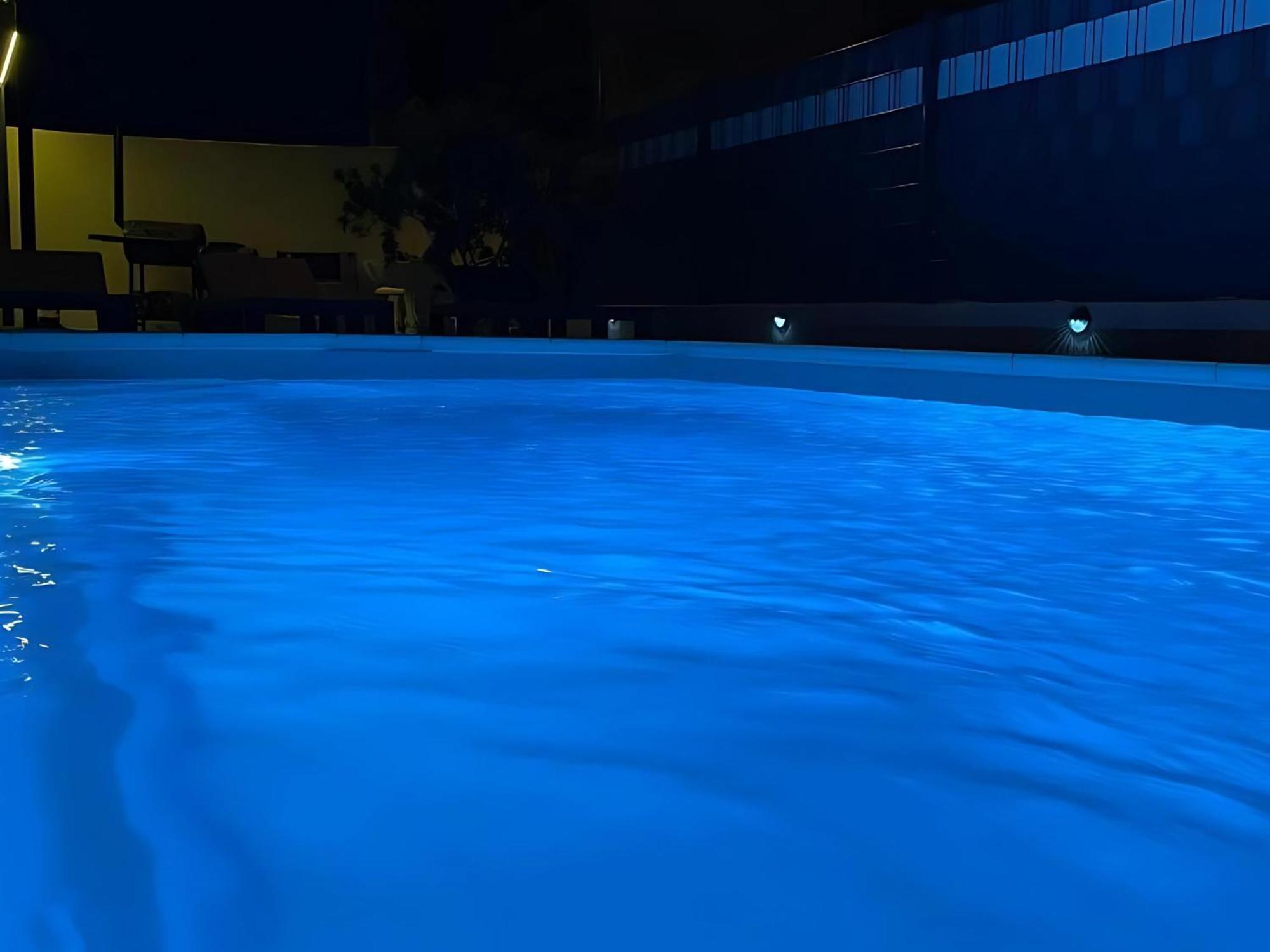 Kaštela Villa Andrijana - Exclusively Yours - Family Getaway With Private Pool מראה חיצוני תמונה