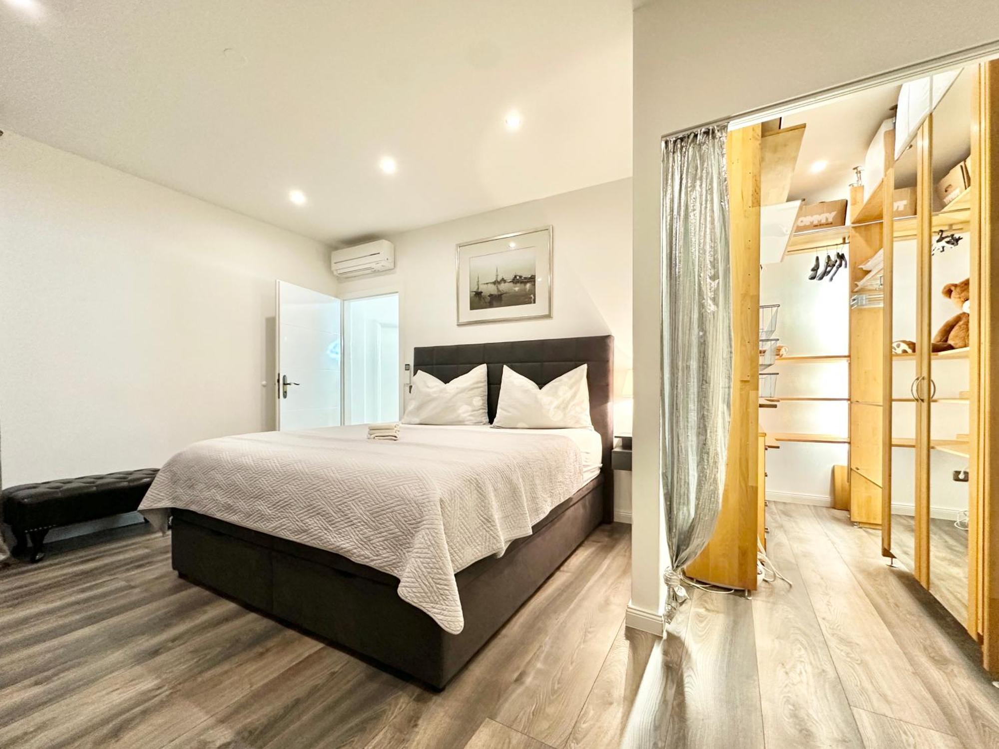 Kaštela Villa Andrijana - Exclusively Yours - Family Getaway With Private Pool מראה חיצוני תמונה